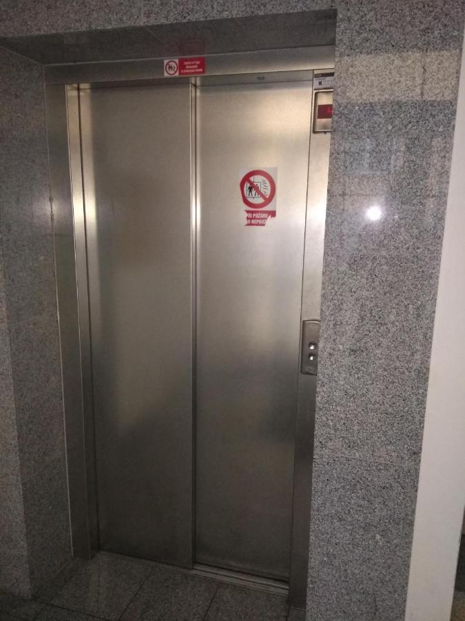 Apartman Rezidence Certovka 2121 Free Parking Garage Карловы Вары Экстерьер фото