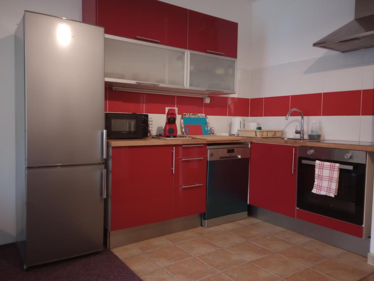 Apartman Rezidence Certovka 2121 Free Parking Garage Карловы Вары Экстерьер фото